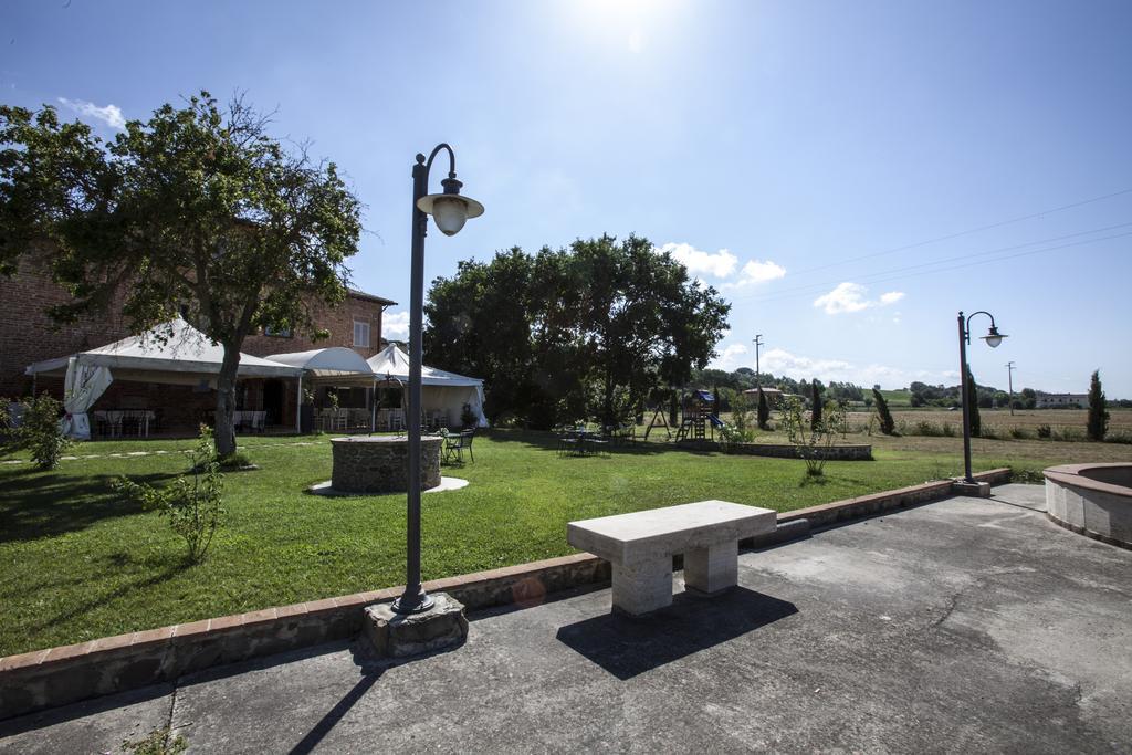 Relais La Leopolda Hotel Abbadia di Montepulciano Exterior photo