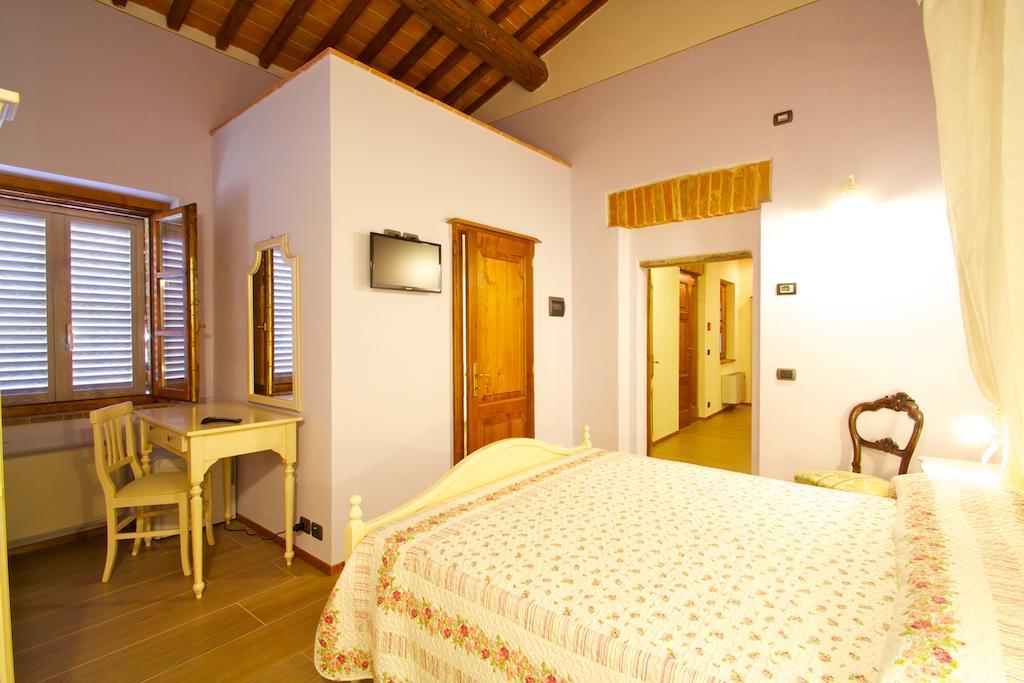 Relais La Leopolda Hotel Abbadia di Montepulciano Room photo